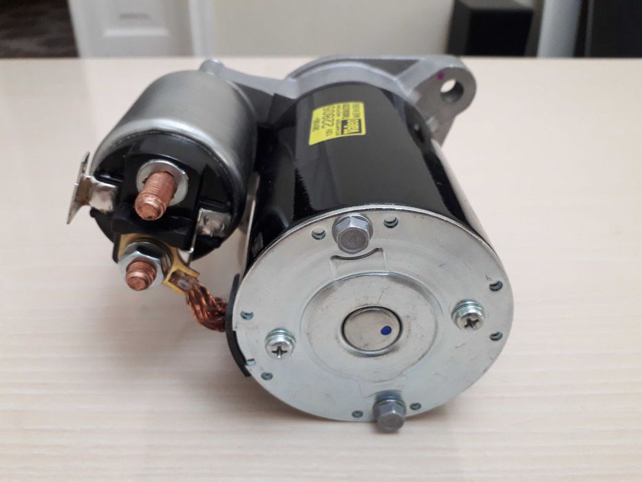 Стартер Хюндай  Гетц  Hyundai Getz 1,4 бензин, новый, других нету