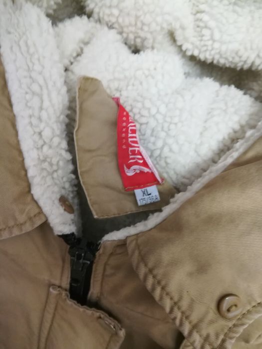 Продам зимнию куртку