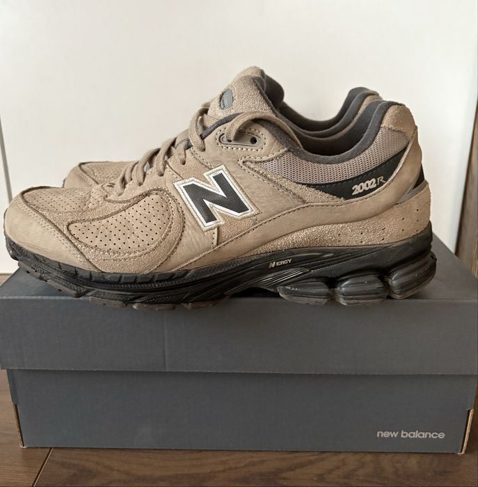 Мъжки маратонки New Balance M2002r