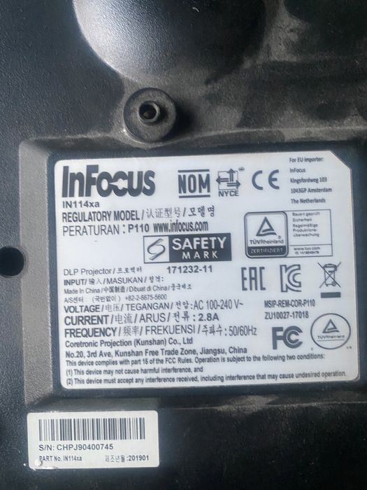 Продам проектор Acer