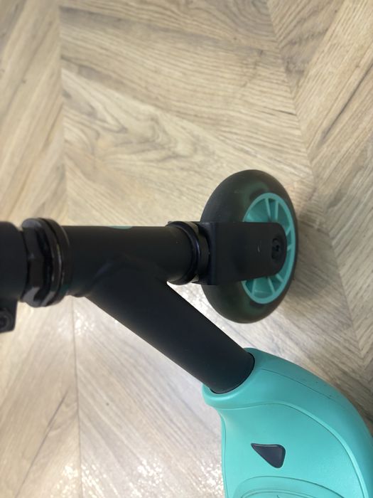 Электро самокат ninebot  Model ZIHG A6