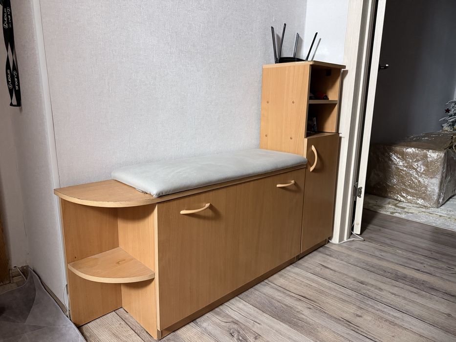 Прихожка, тумба в прихожую