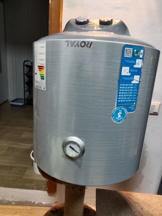 Продам водонагреватель