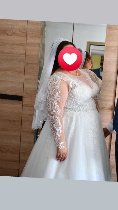 Vand rochie de mireasa stil printesa