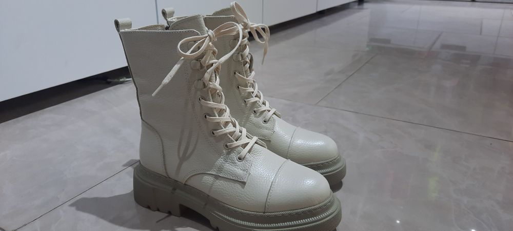 Новая обувь осень-зима