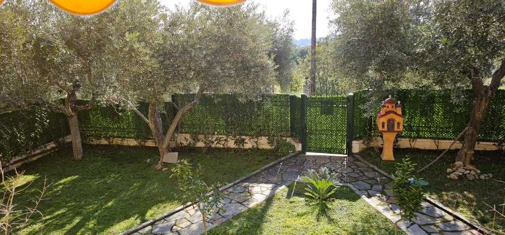 Мрежа за ограждане - поцинкована, с PVC покритие, пано и други