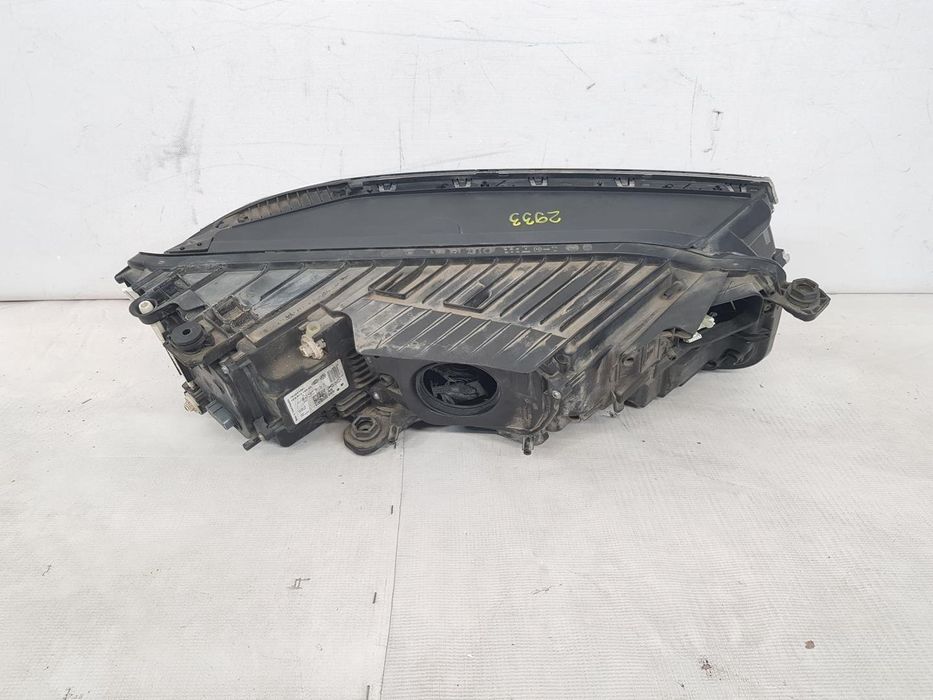 Far stanga full led VW Touareg dupa 2018