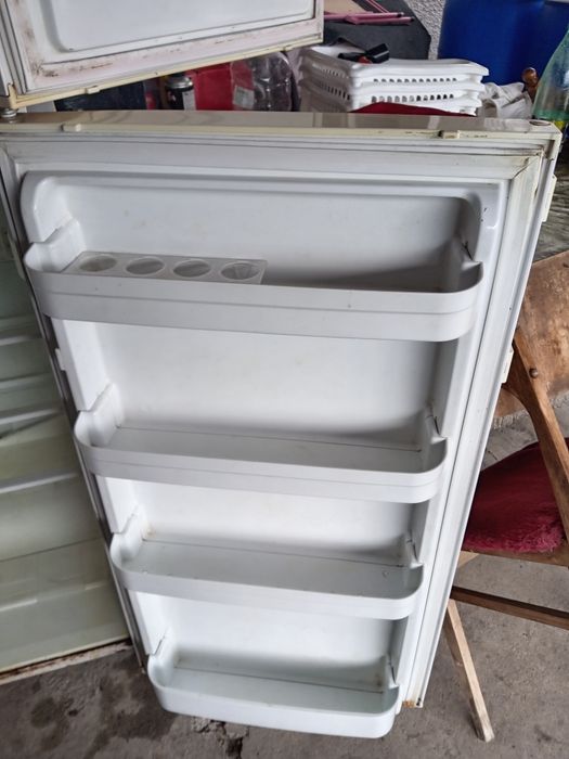 Хладилник в добро състояние