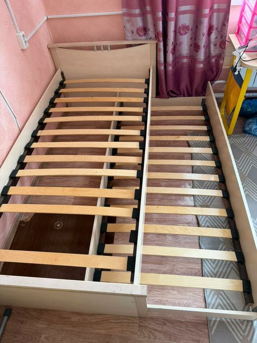 Кровать раздвижной