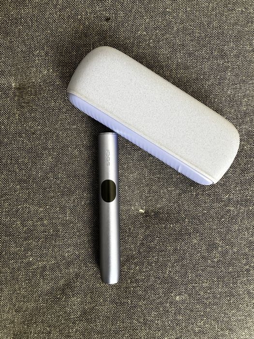 Se vinde Iqos Iluma