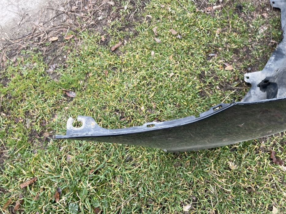 Бампер на камри 40