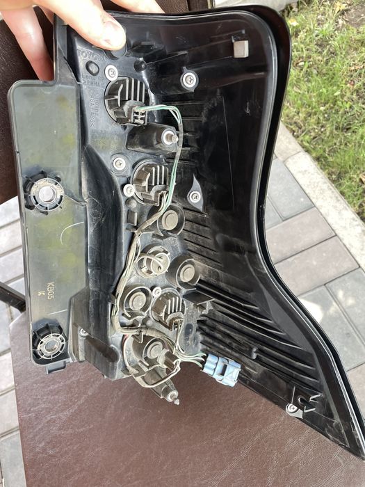 Задний левый плафон Прадо 150 , 2018г и новее