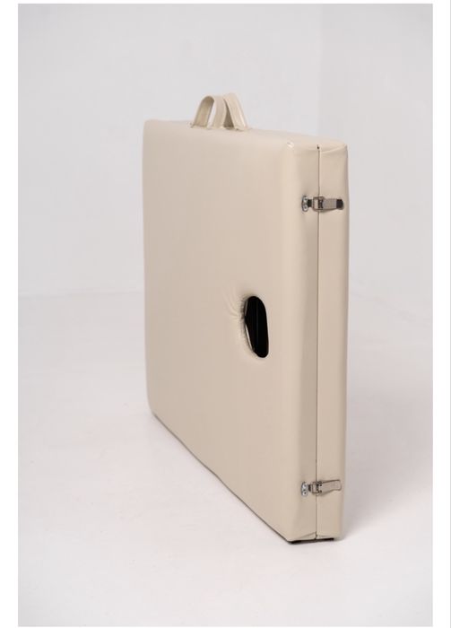 Кушетка для массажа