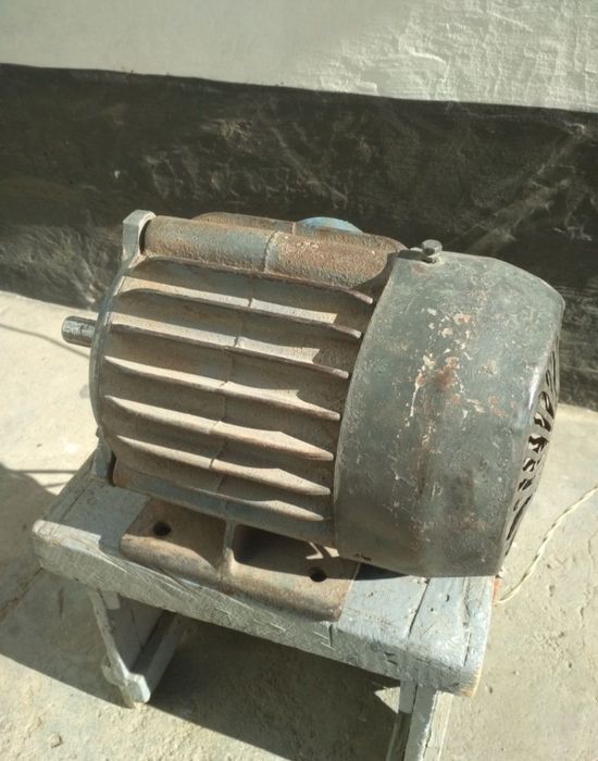 Продаётся мотор 1.5 киловатт