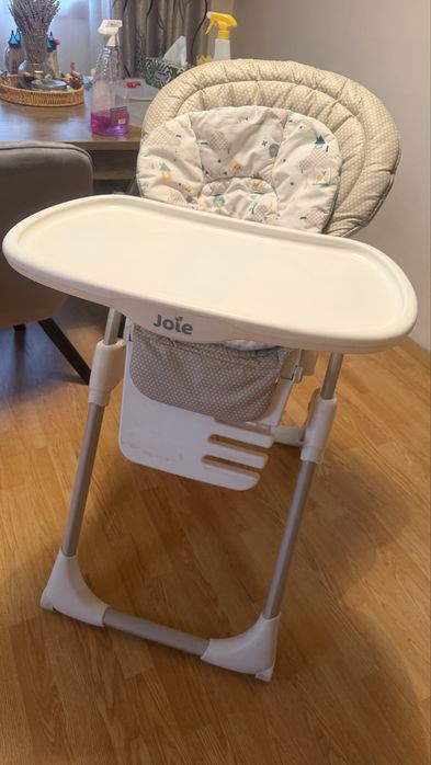 Scaun de masa Joie