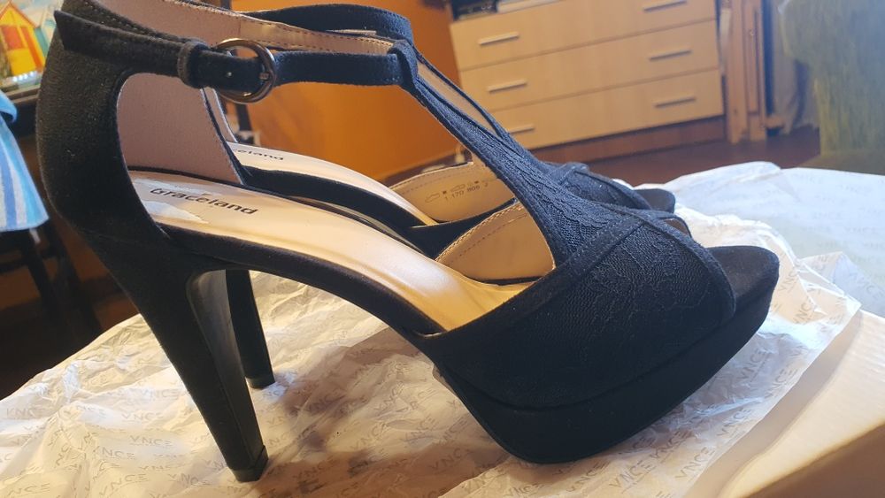 Различни модели нови обувки на ниски цени, 39-ти номер!!!
