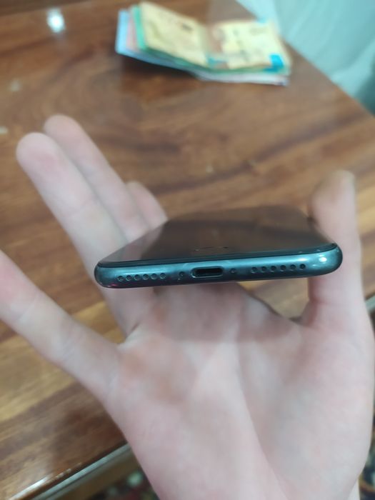 Iphone 8 64gb с коробкой американец