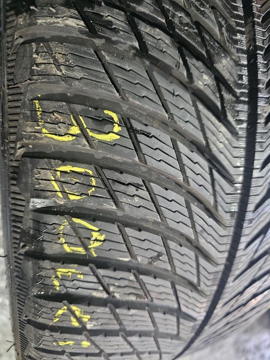 1x 275 35 19 m+s michelin