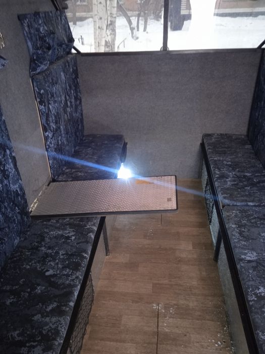 Домик  для зимней рыбалки в прицеп