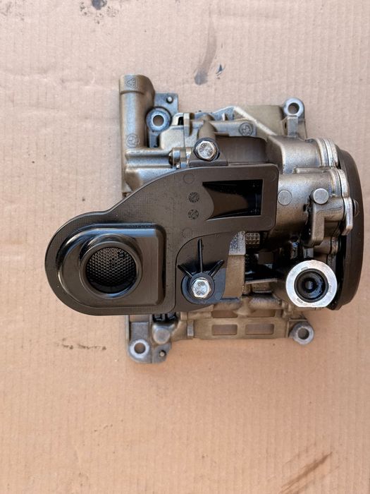 Pompă ulei BMW , 8507325 , N57D30C