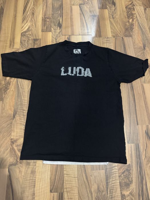 Продавам тениска team luda