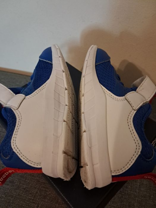 Adidași Reebok mărimea 23