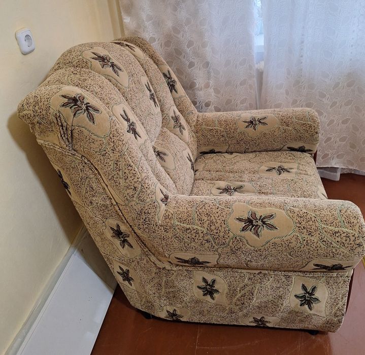 Продаётся кресло б/у