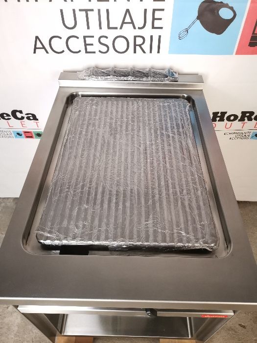 Fry top striat; Gratar profesional striat GAZ; Grill profesional GAZ
