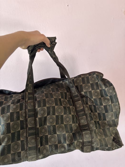 Сумка versace в хорошем состоянии