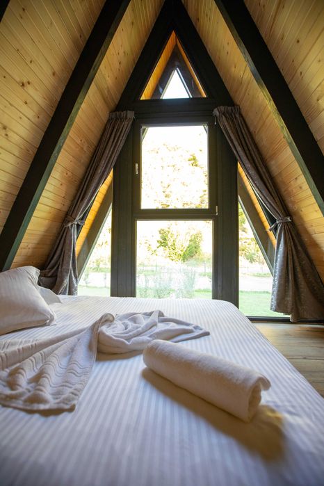 Cabana A-frame cu ciubar de inchiriat in Bologa,jud CJ