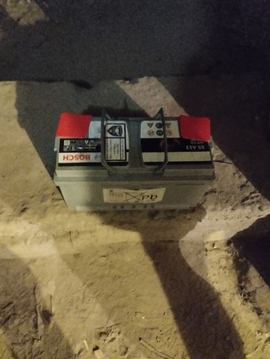 Акамулятор от машины