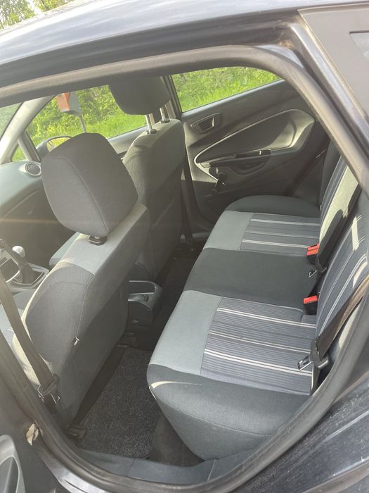 Ford fiesta 1,25 benzina , 2010