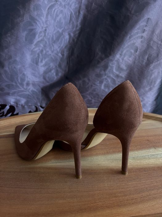 Елегантни токчета MANGO