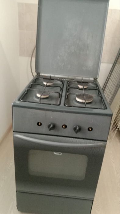 Продается газ плита