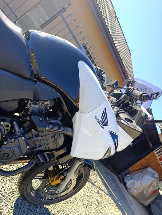 Honda CBF 600, an 2006, se poate limita pentru A2