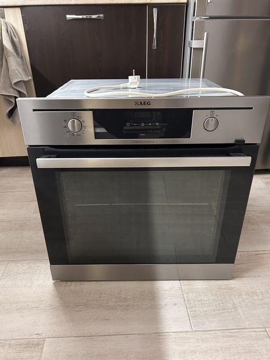Фурна за вграждане AEG BE5013421M