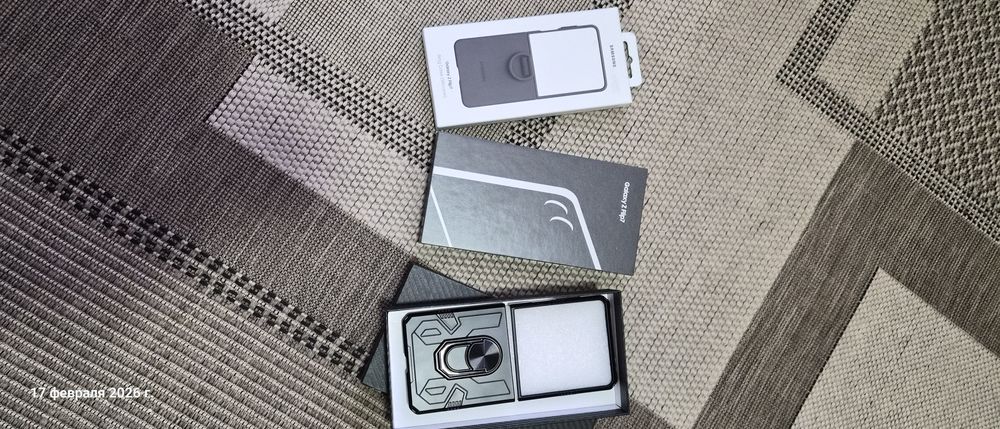 Samsung  z flip 7 продажа - обмен.