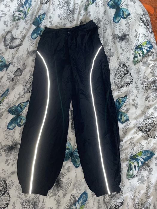 Лот дамски дънки и панталони