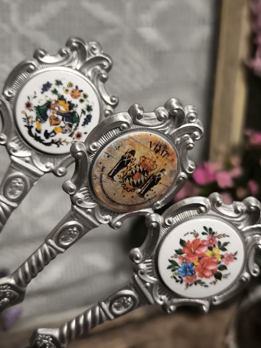 Лъжици с порцеланов акцент