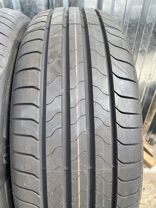 215/60/17  Бриджстоун Летни