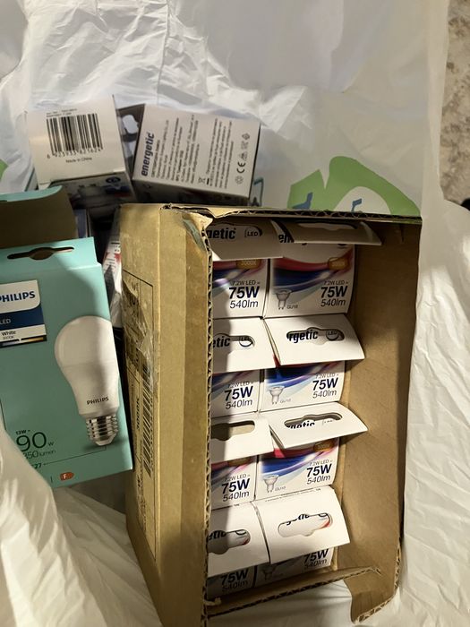 Лот LED крушки - различни видове