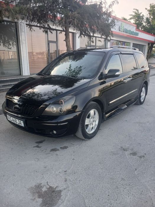 Kia carnival 2010