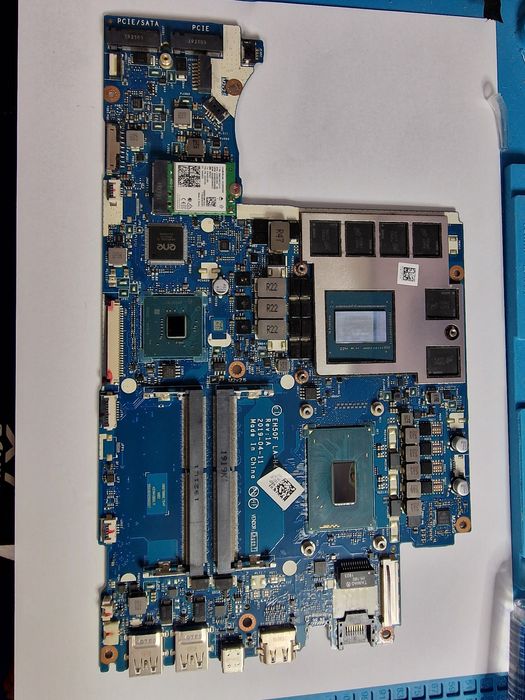 Placa de baza Acer Nitro AN715-51