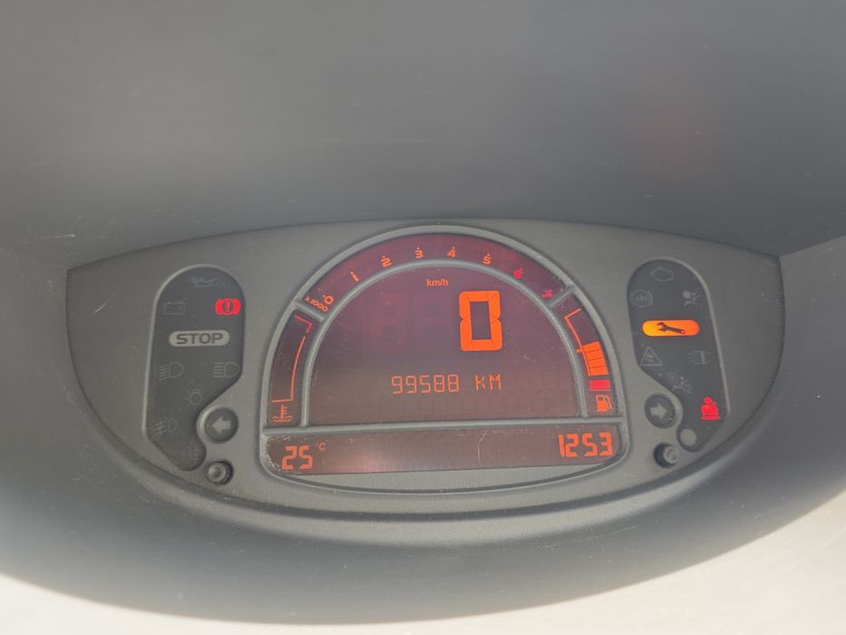Renault Modus 1.2 -2010 година