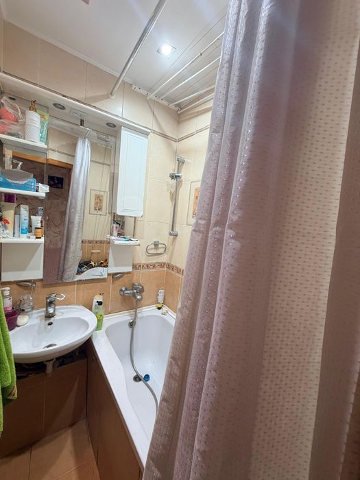 Продам квартиру в центре города.