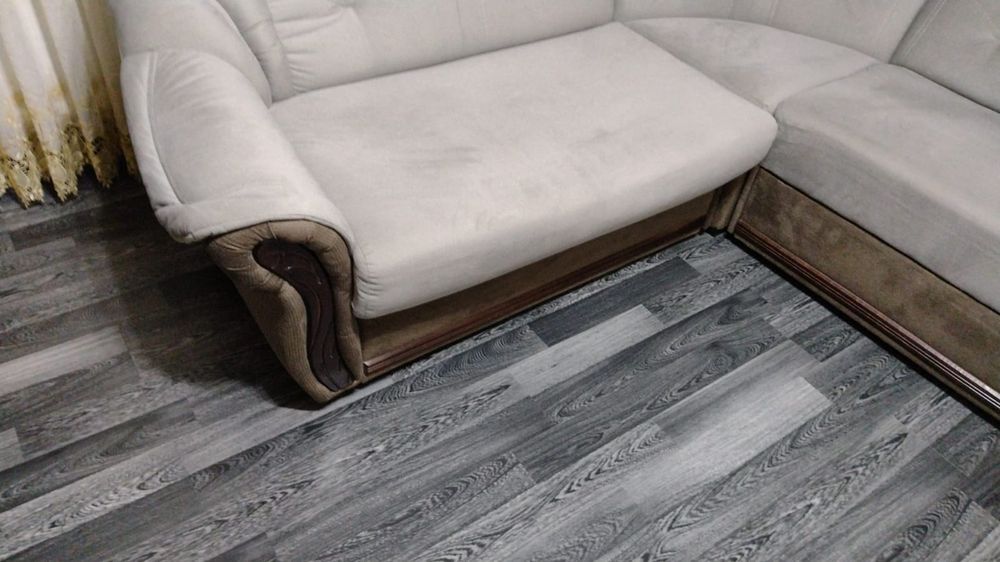 Vand coltal extensibil