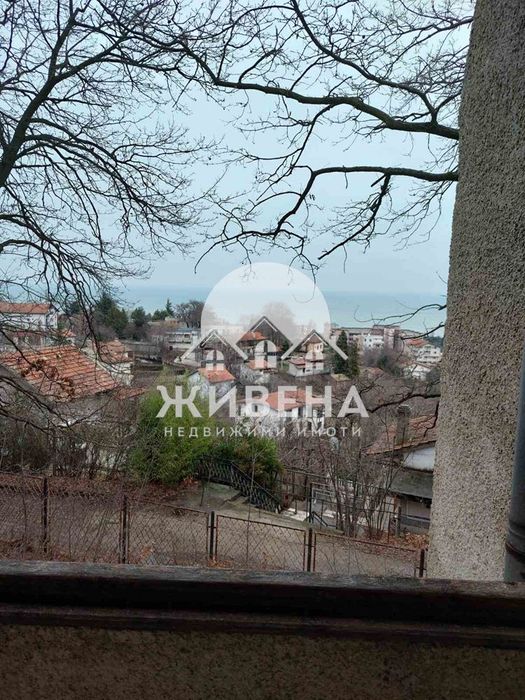 Хотел с гледка море, м-т Ален Мак, площ 1500 кв.м