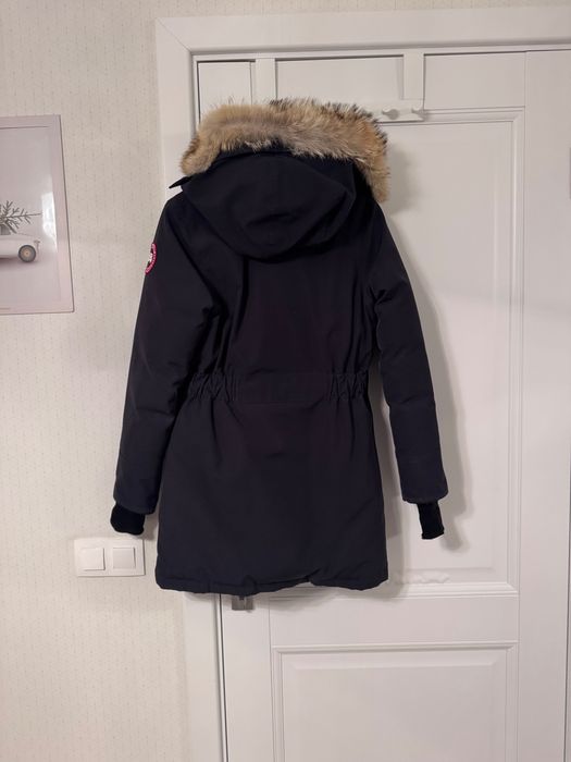 Женская парка Canada Goose