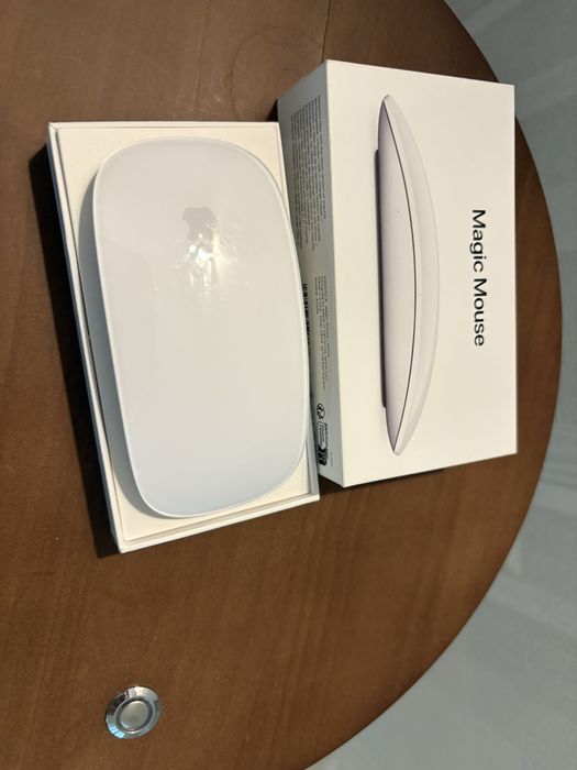 Мышка новая Apple