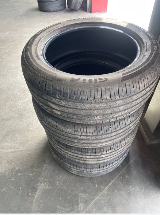 Продам Резину 255/55 R20